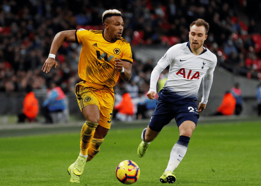 摩纳哥球迷因对球队不满而集体沉默，加拉塔萨雷反享受欢呼