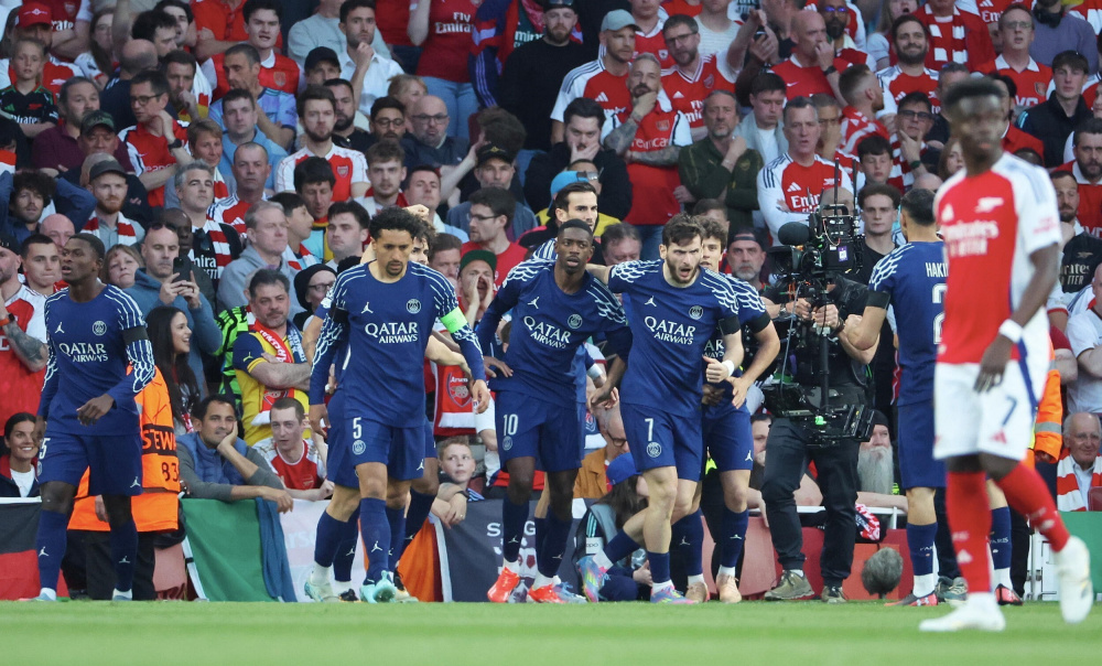 梅西终于发布澄清解释视频，毫无诚意再次惹怒球迷