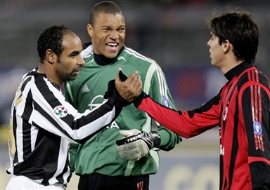 船记：我跟队报道多年，凌晨赶走队史GOAT真是头回见