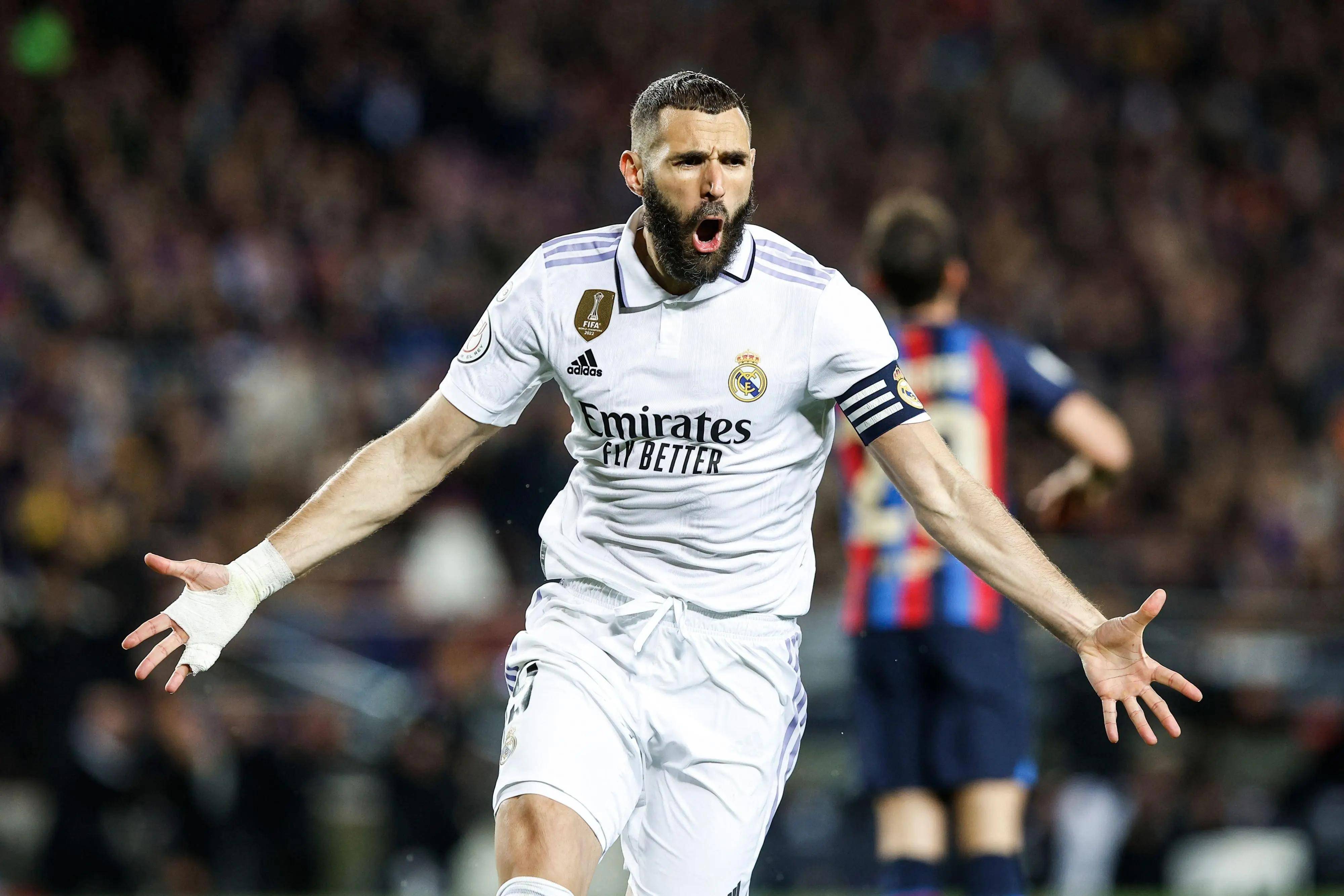 法甲半场：舍瓦利耶神扑，萨利苏进球被吹，巴黎0-0摩纳哥