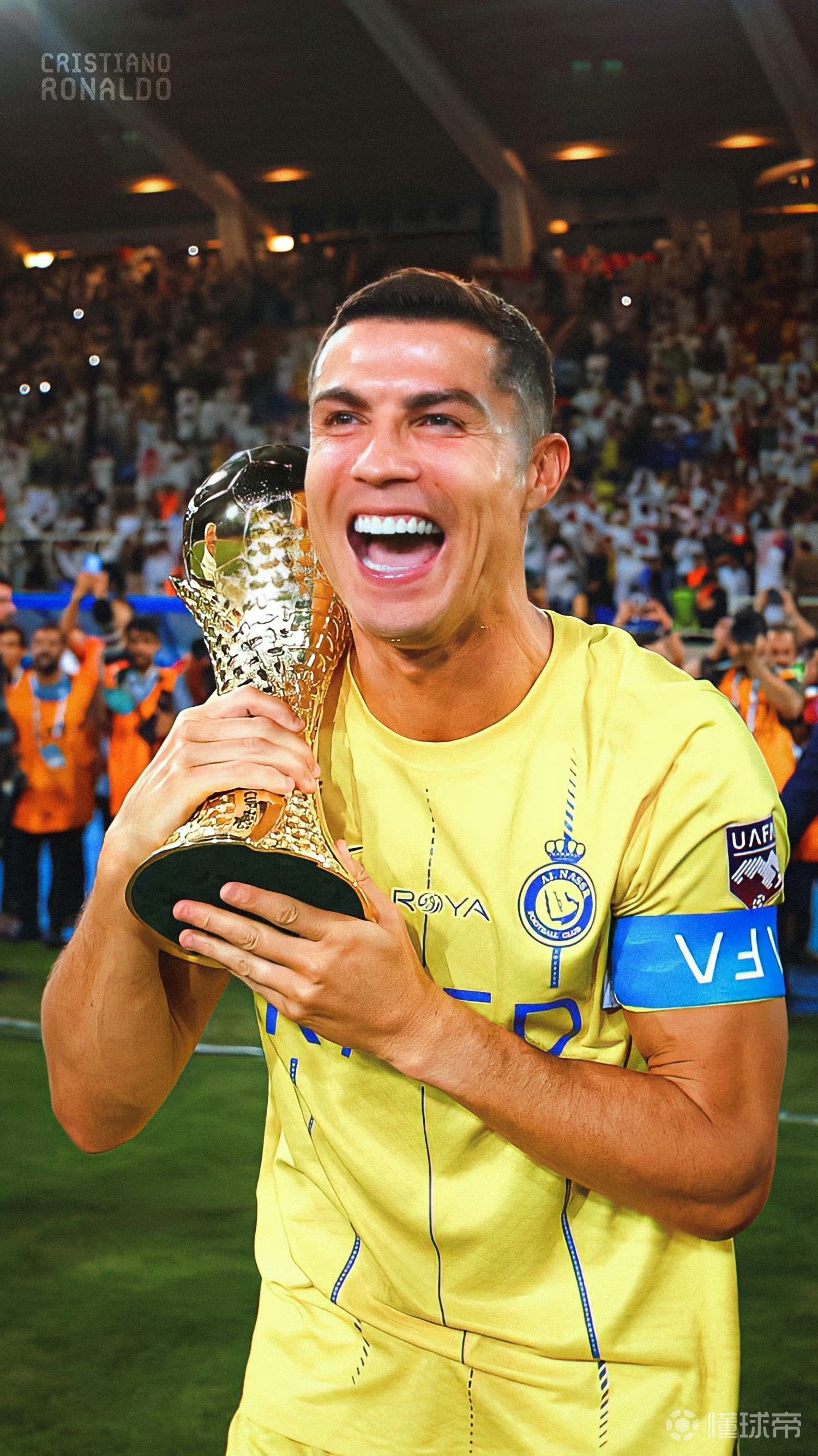 德天空：帕利尼亚已抵达伦敦，他希望本周代表热刺出战拜仁