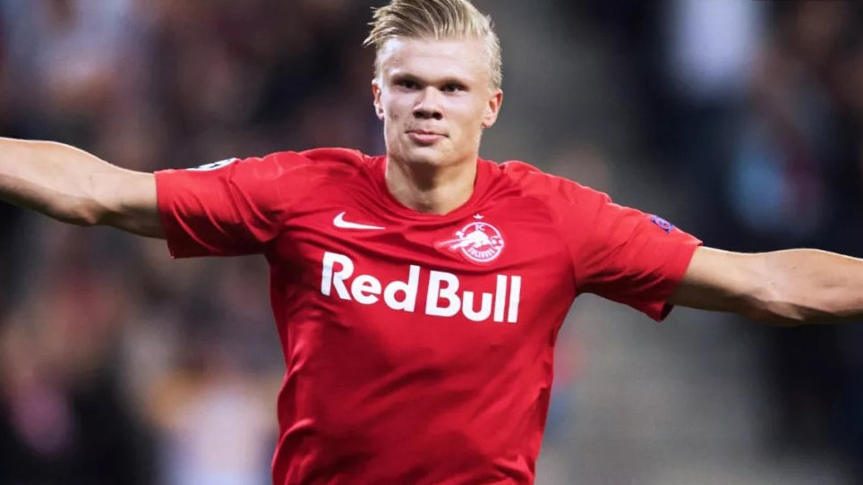 终于有正面贡献！杨瀚森前场板先助攻三分 然后快攻再助攻扣篮